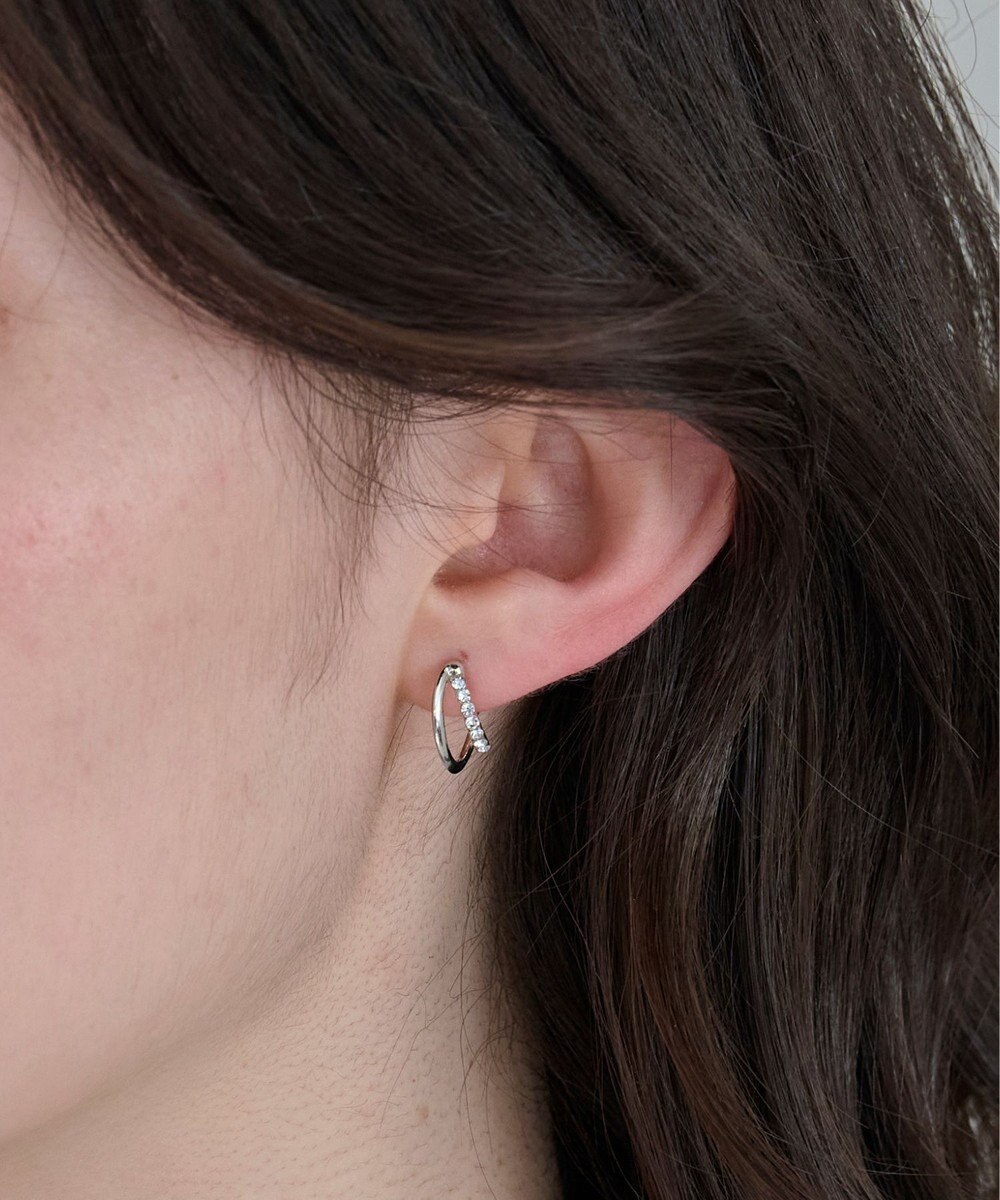 Phoebe 〈痛くないシリーズ/アレルギー対応〉ブリリアントダブルフープライトフィットイヤリング　シルバー 