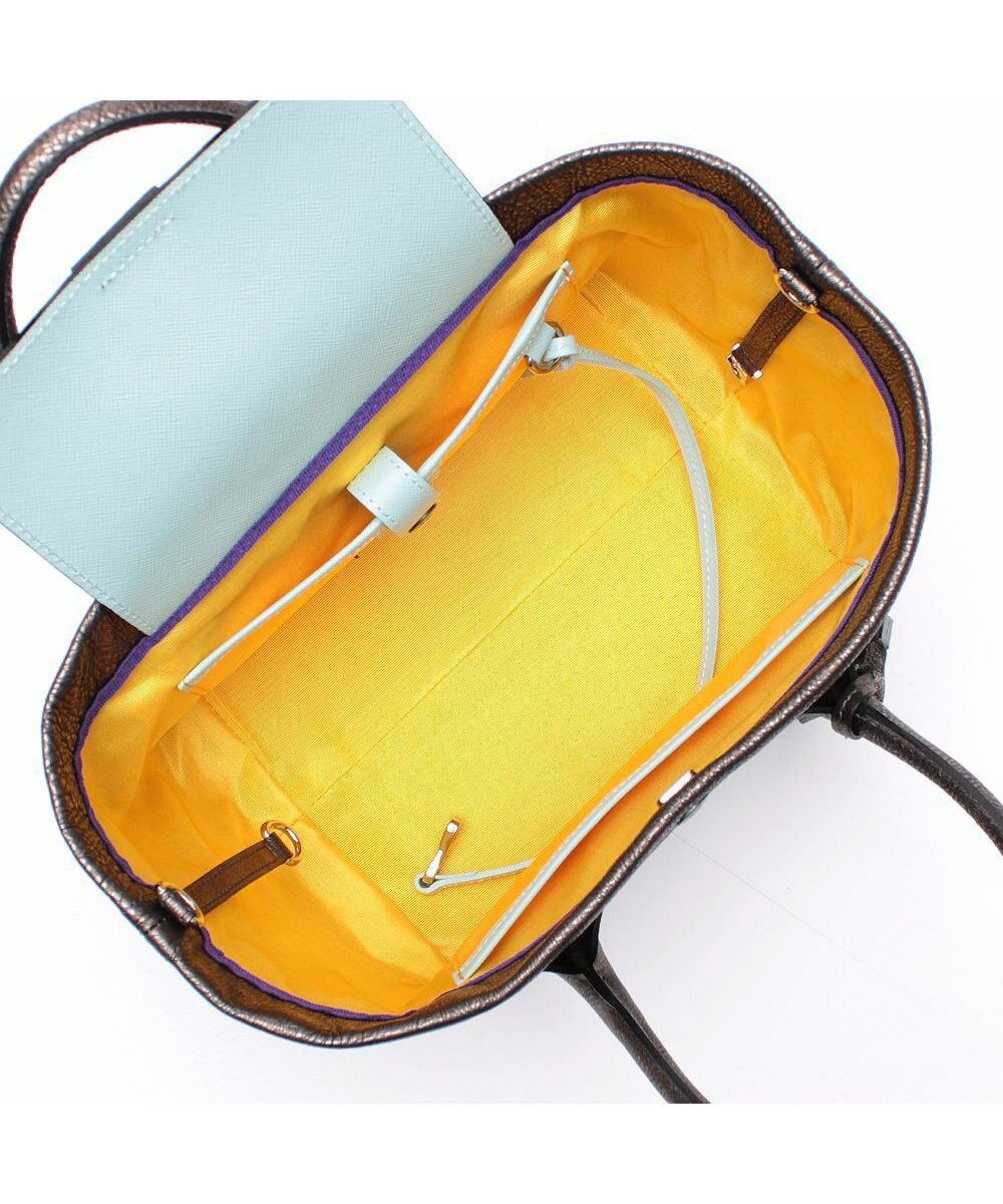 A.D.M.J. 【牛革】メタリックレザー/キューブトート21cm 