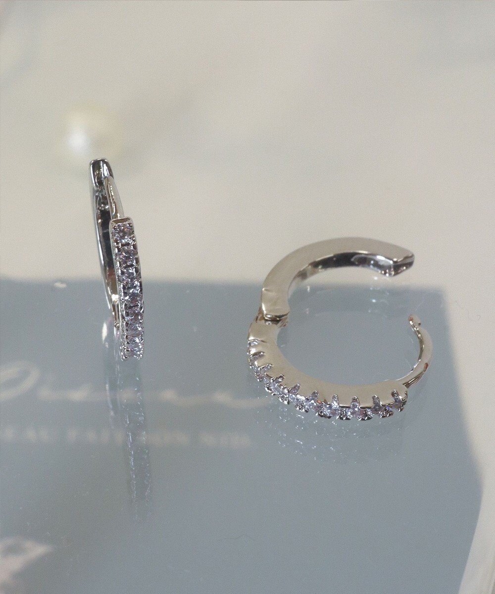 Tiaclasse 【金属アレルギー対応／選べる2種類】ラインピアス 