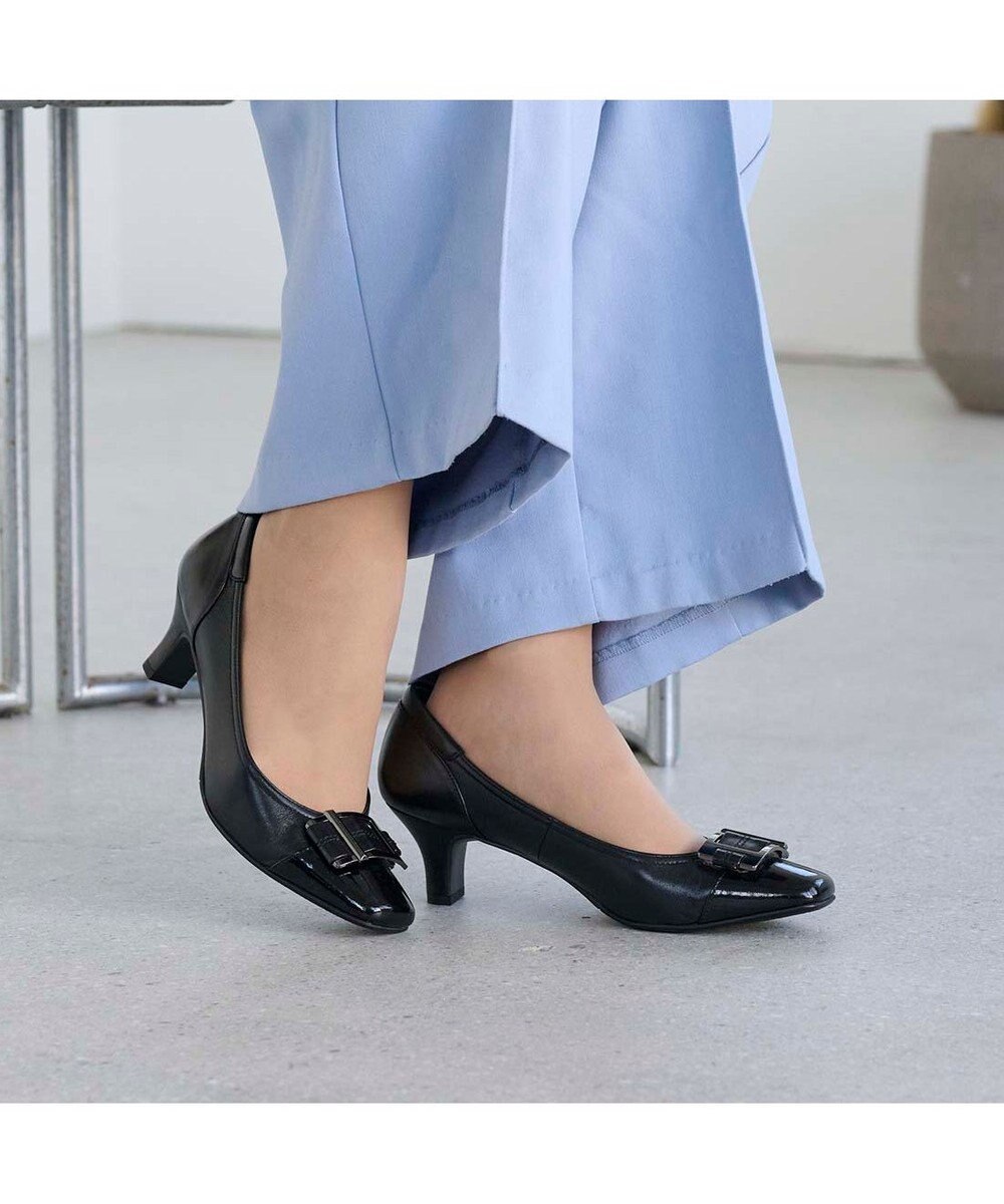 Riz raffinee <Riz raffinee>バックルモチーフコンビパンプス 