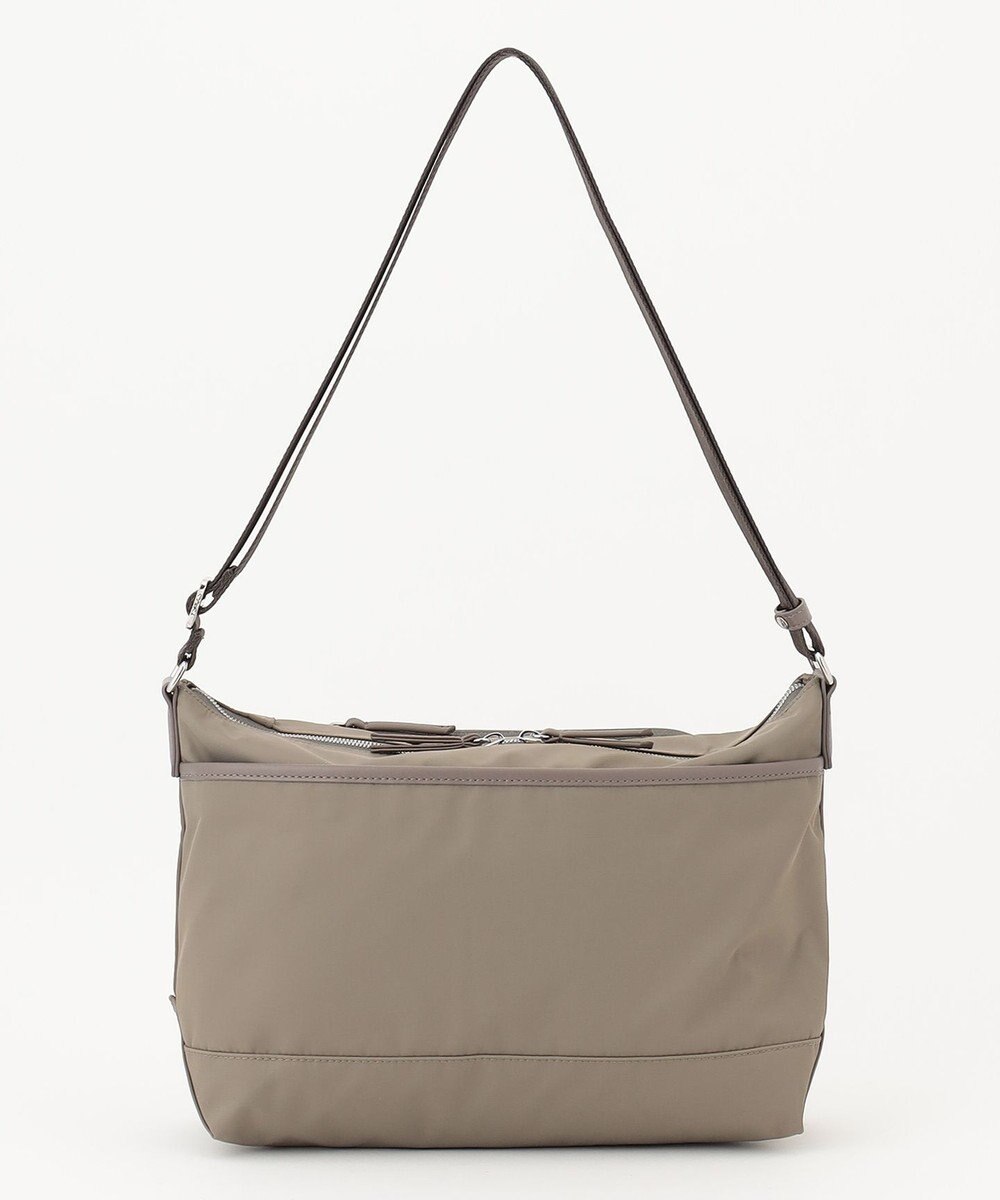 Y'SACCS ナイロン×リサイクルレザー　コンビマルチショルダー 