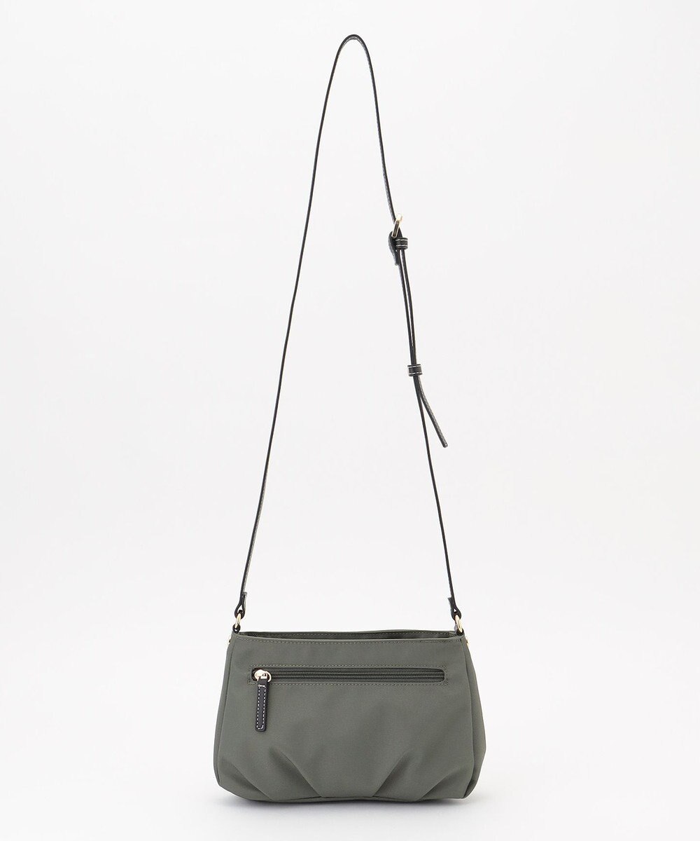 LA BAGAGERIE ポリエステルキャンバス　タックポシェット 