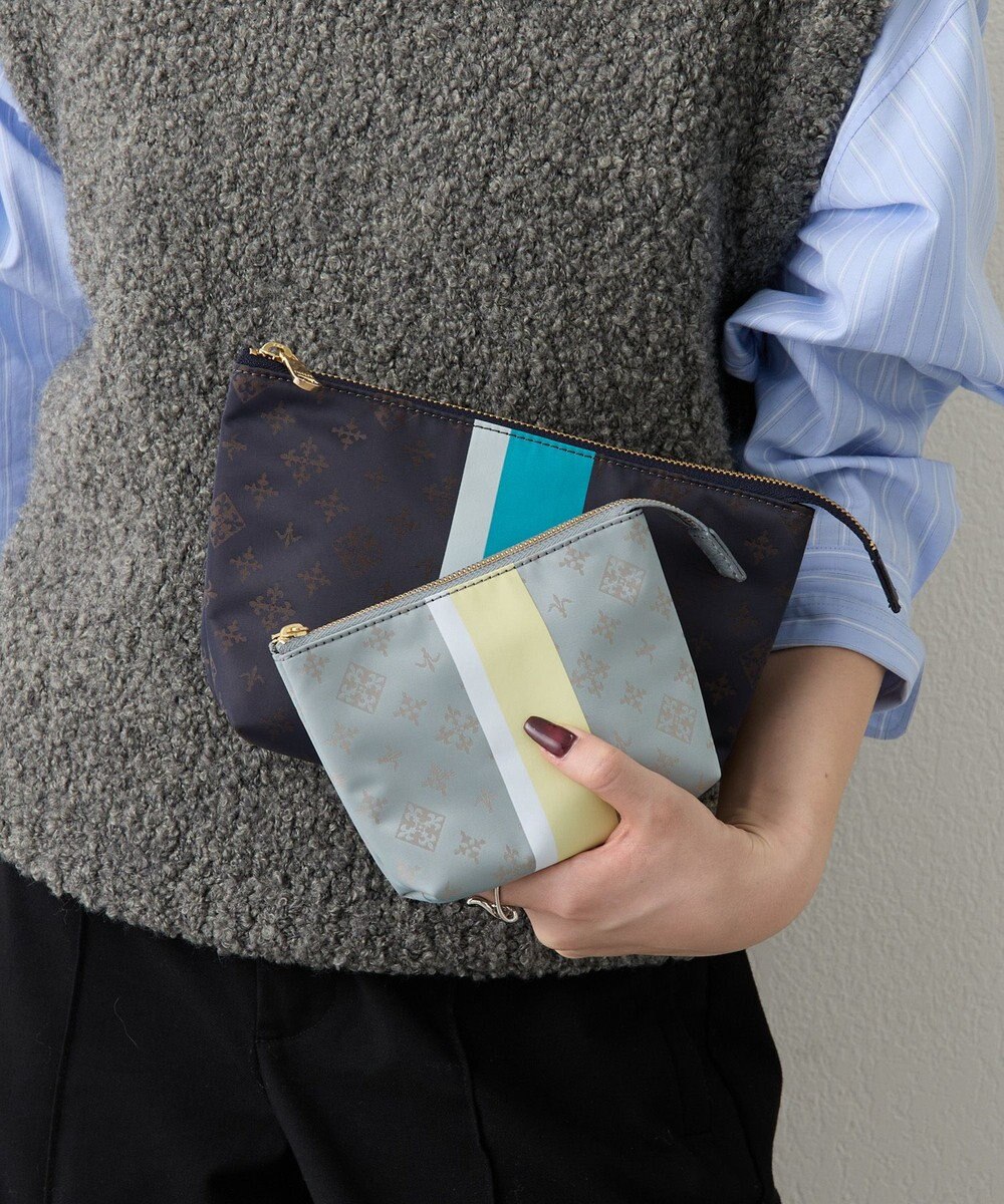 russet ラインプリントポーチ S(Z-227) 