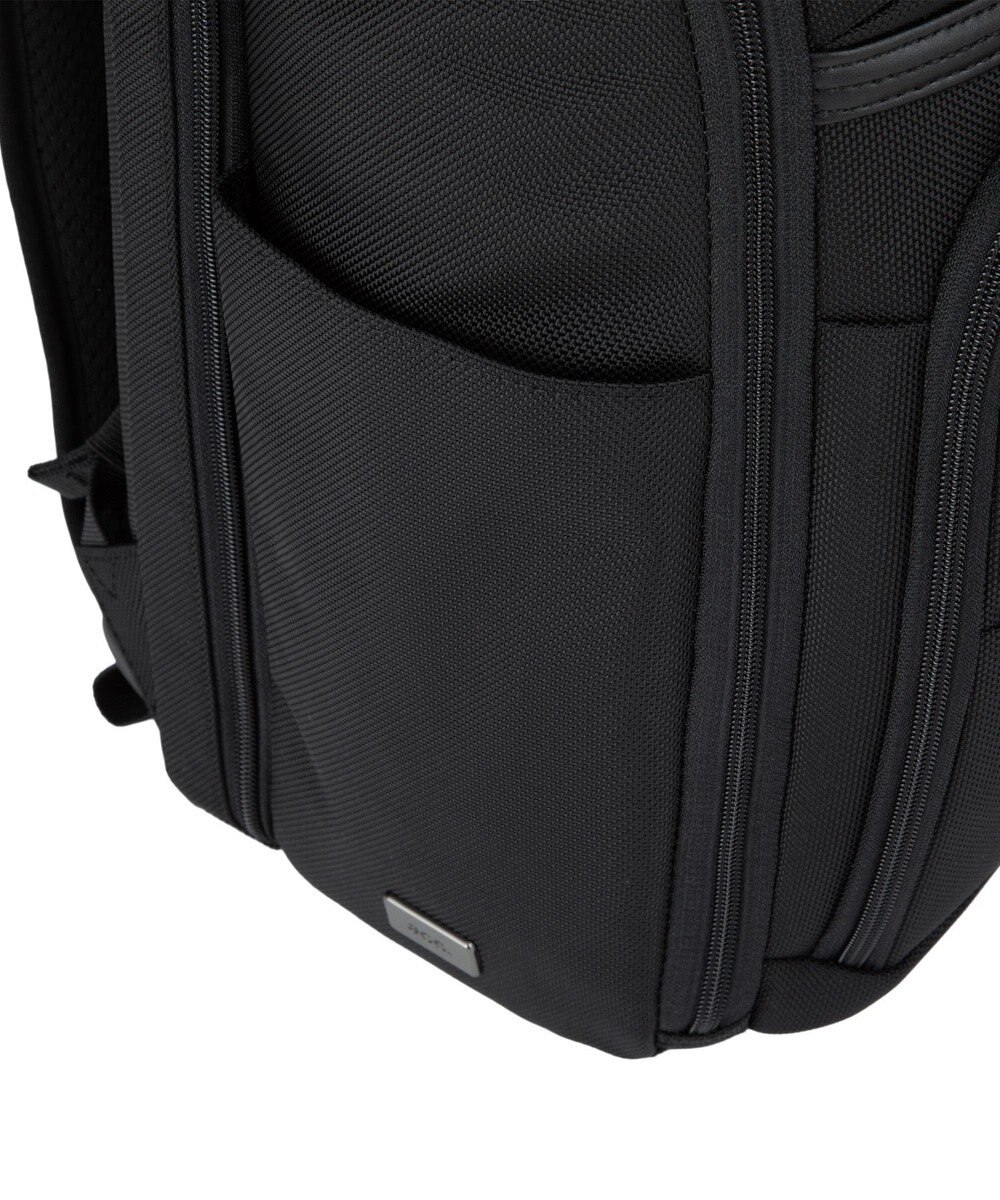 ACE BAGS & LUGGAGE ace. デヴェル ビジネスリュック  B4サイズ 15.6インチPC収納 24L 1050g 2気室 20262 エース 