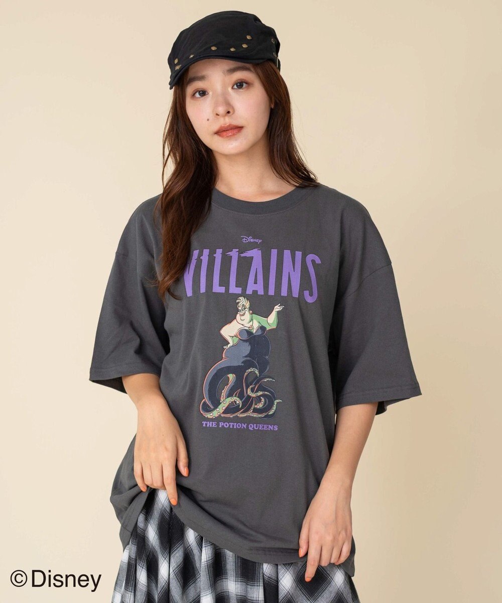 WEGO 【ユニセックス着用ITEM/SMLサイズ展開】VILLAINSグラフィックT（S） 