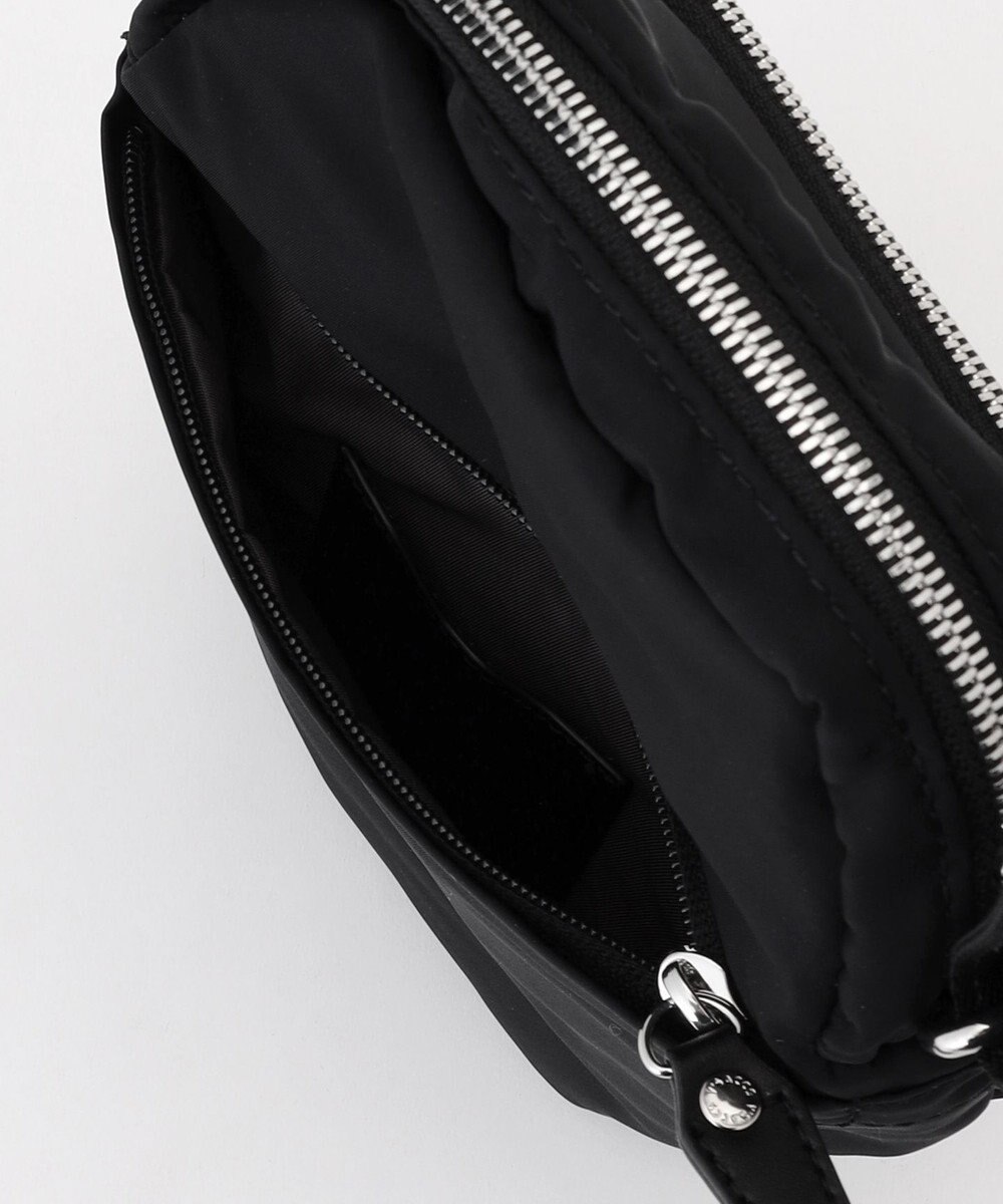 Y'SACCS ポリエステルツイル ポシェット 