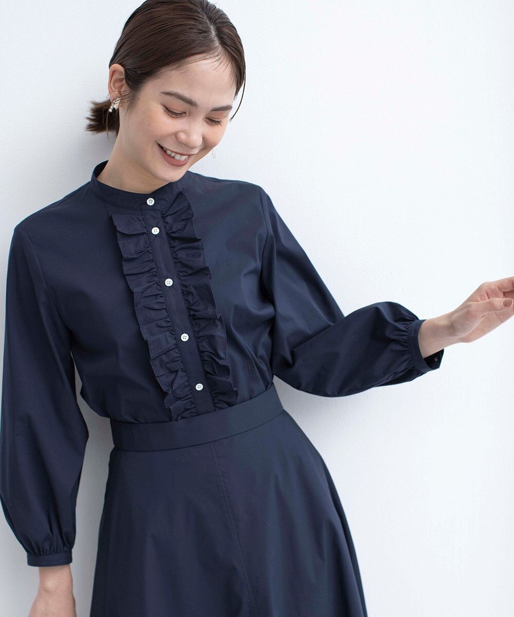 組曲 コンパクトシャーティング フリルブラウス 