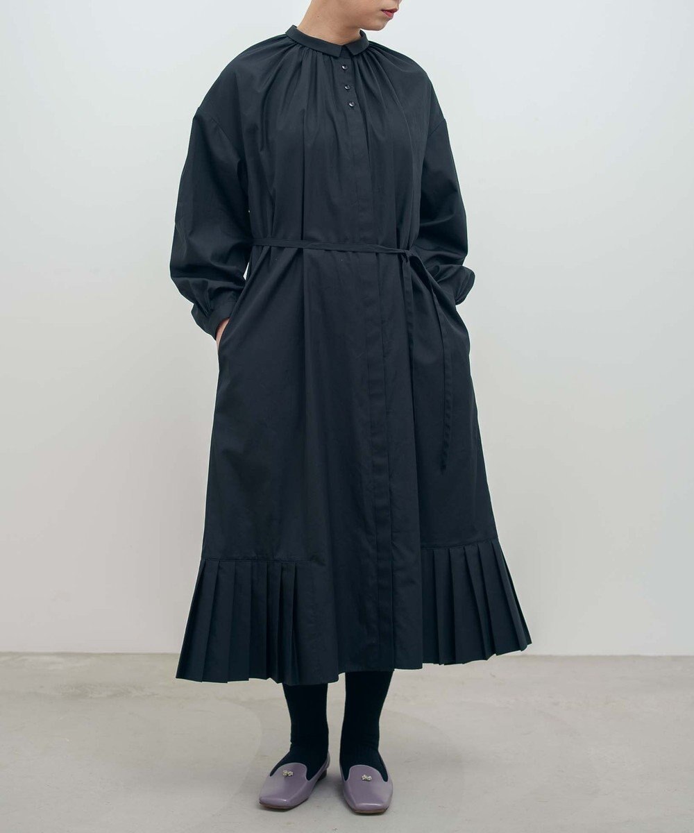 muuc 〈オーガニックコットン〉〈コットンブロード生地〉〈カラーにより異なる生地〉〈通年着られる〉コットン裾プリ ーツ 前開き ワンピース 