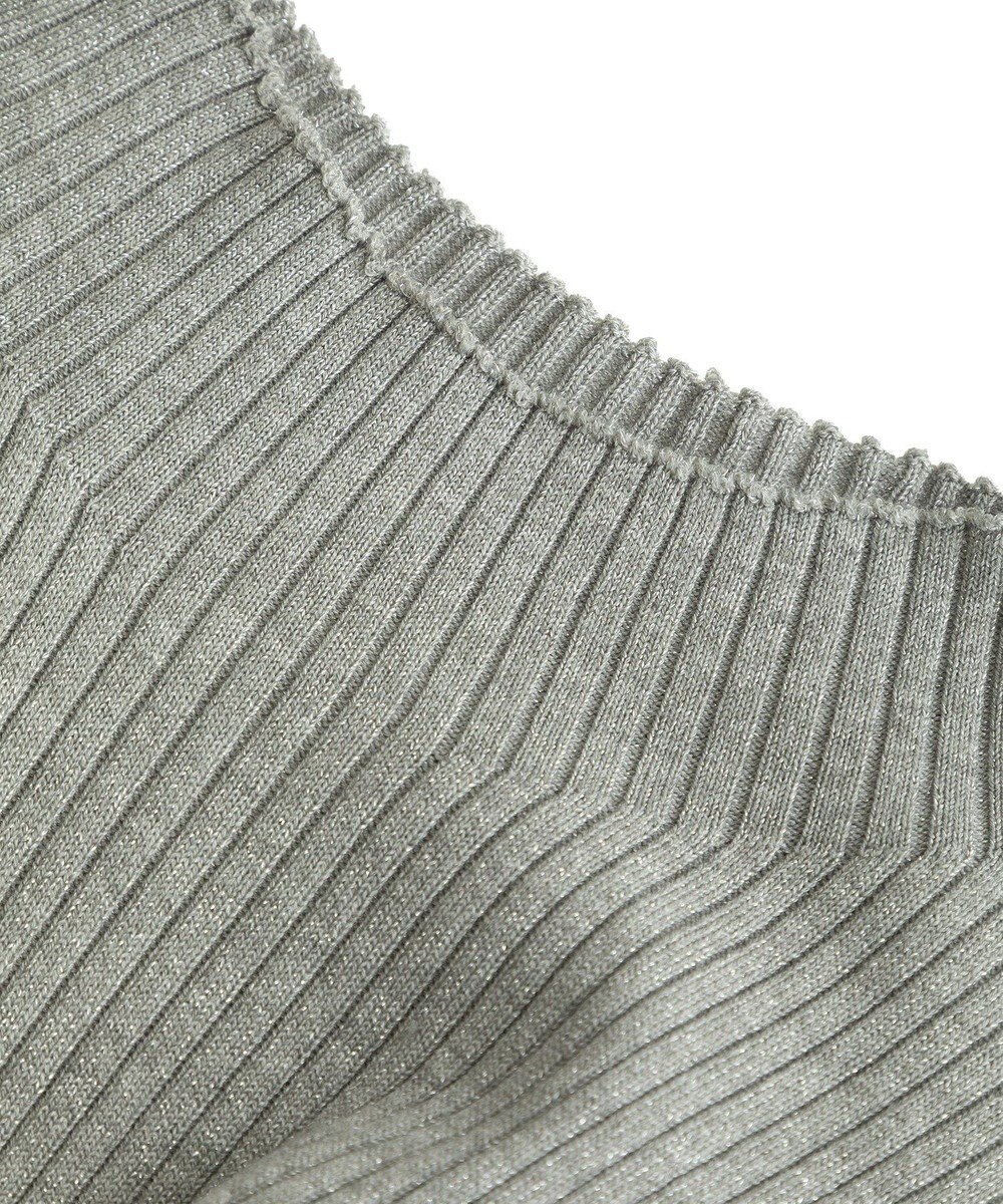 YECCA VECCA ラメ混ハイネックリブニット 