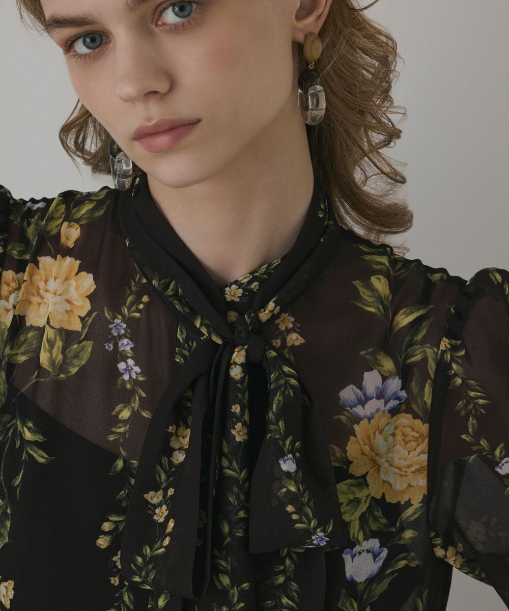 GRACE CONTINENTAL フラワープリントティアードワンピース 