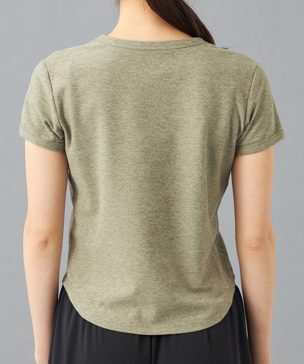 Chacott Chacott BALANCE PeachMoku コンパクトTシャツ 