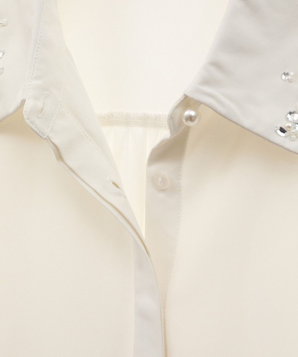 earth music&ecology 襟ビジューブラウス 