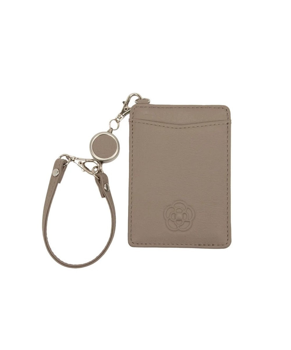 CLATHAS ワッフル リール付きパスケース 