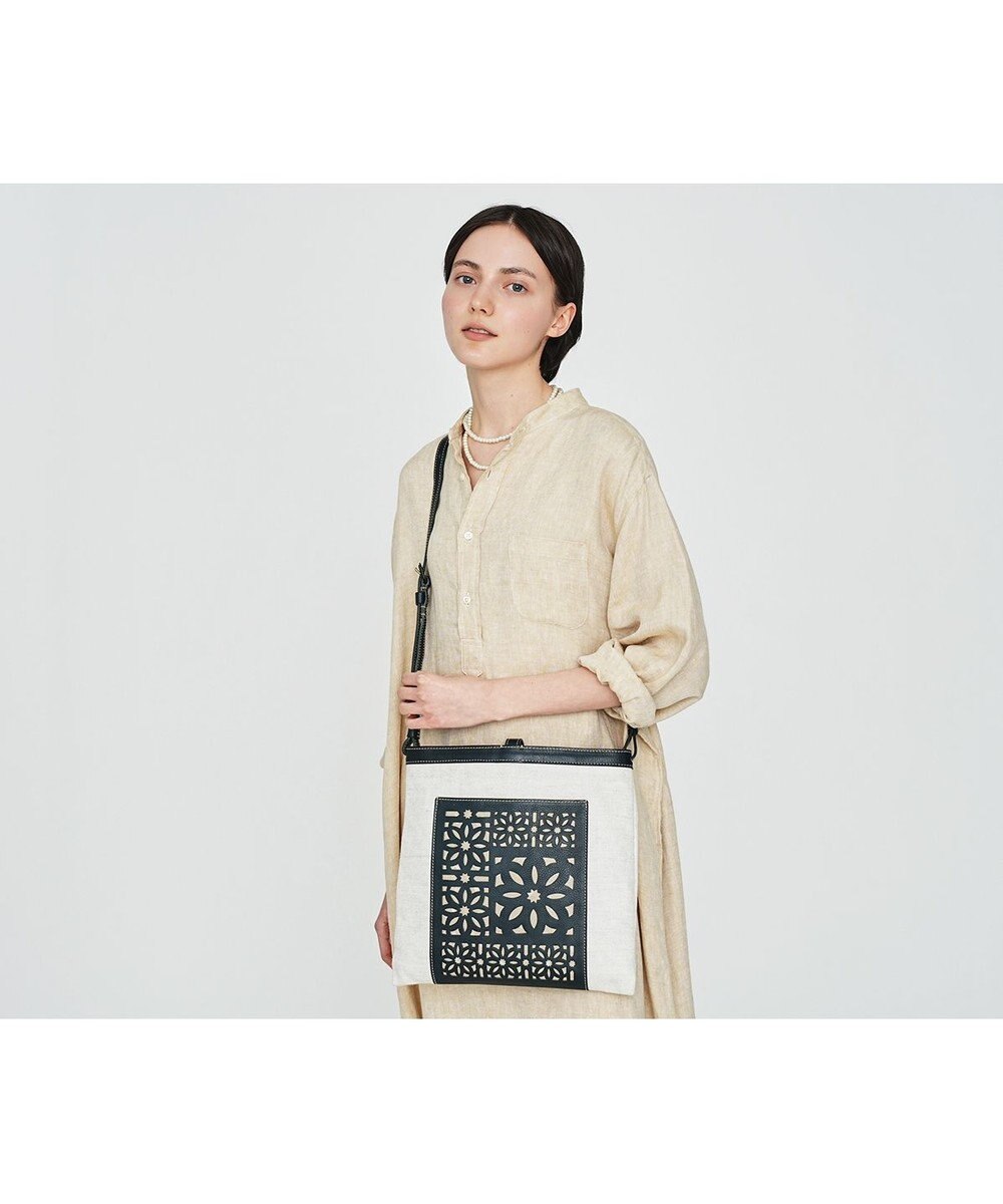 genten タペストリーカットワーク 2wayショルダーバッグ 