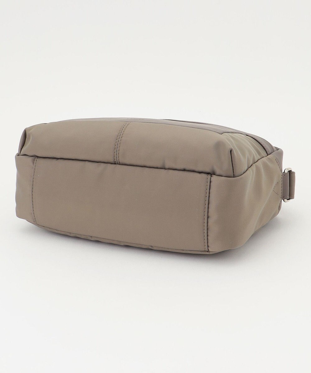 Y'SACCS ブロックモチーフショルダー 