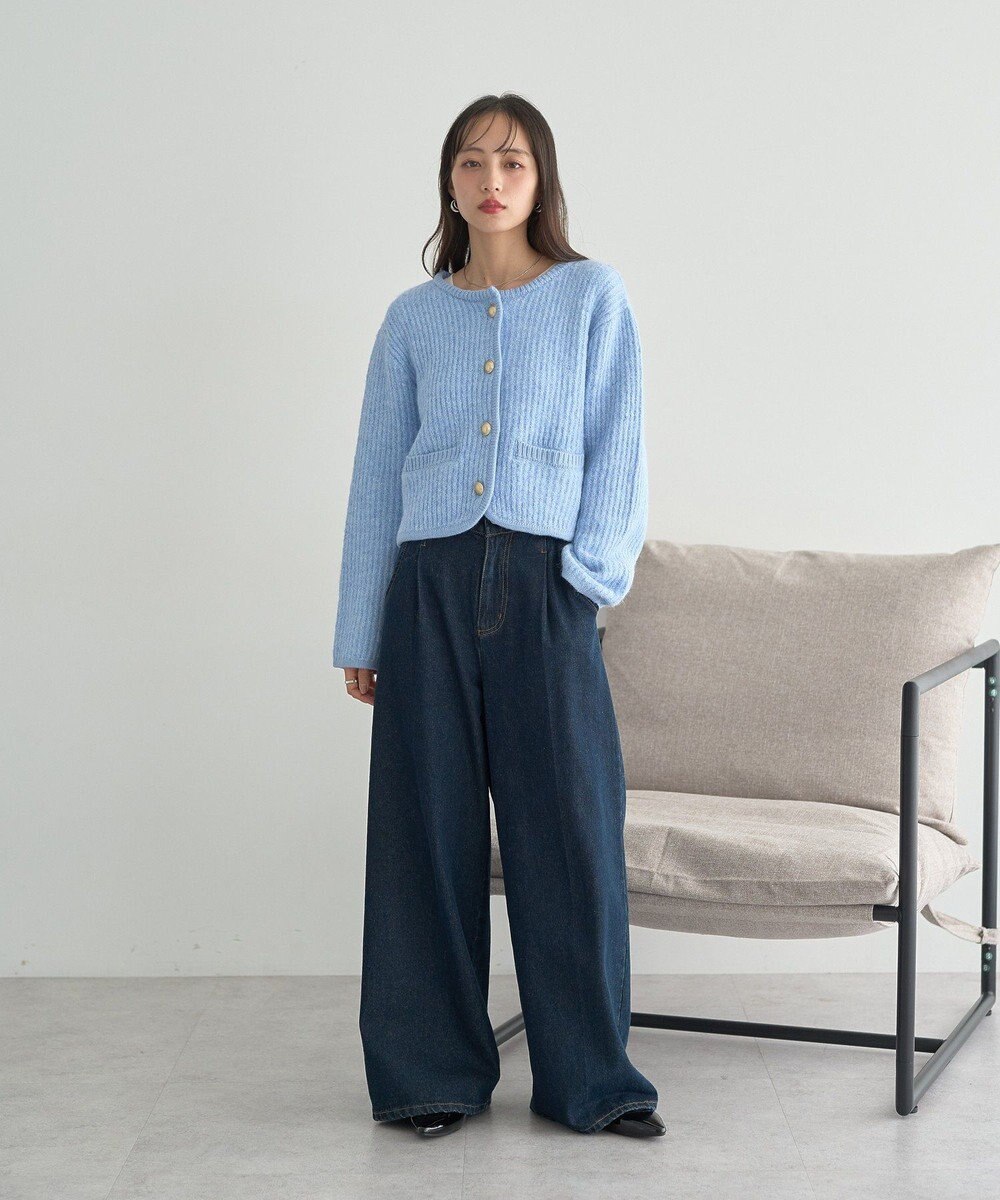 earth music&ecology 【WEB限定】ゴールド釦ショートニットカーディガン 