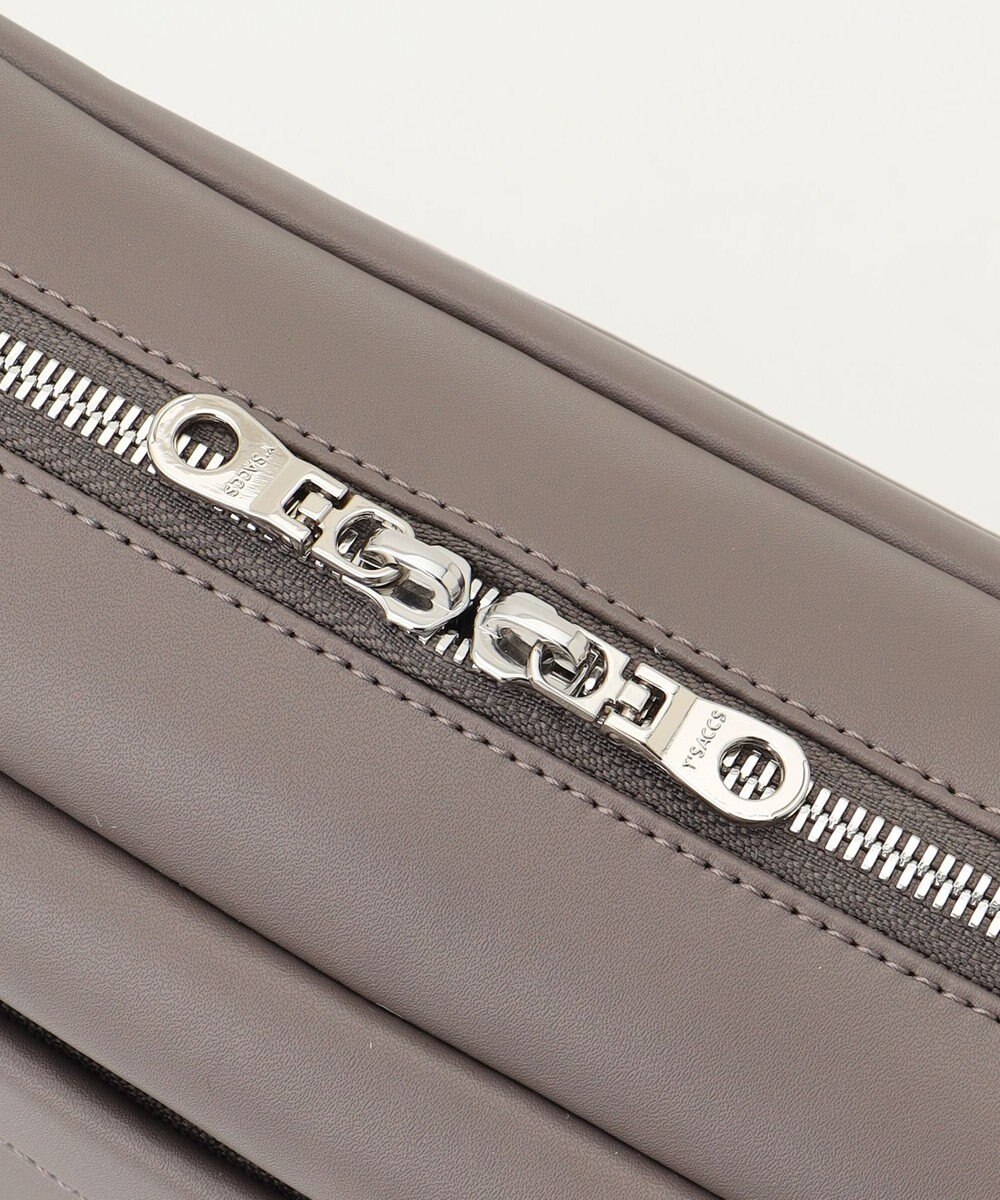 Y'SACCS ブロックモチーフショルダー 