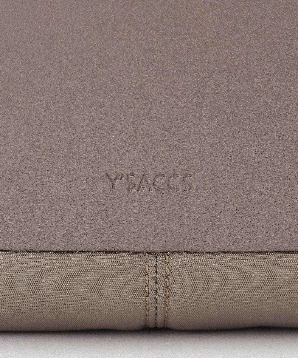 Y'SACCS ブロックモチーフショルダー 