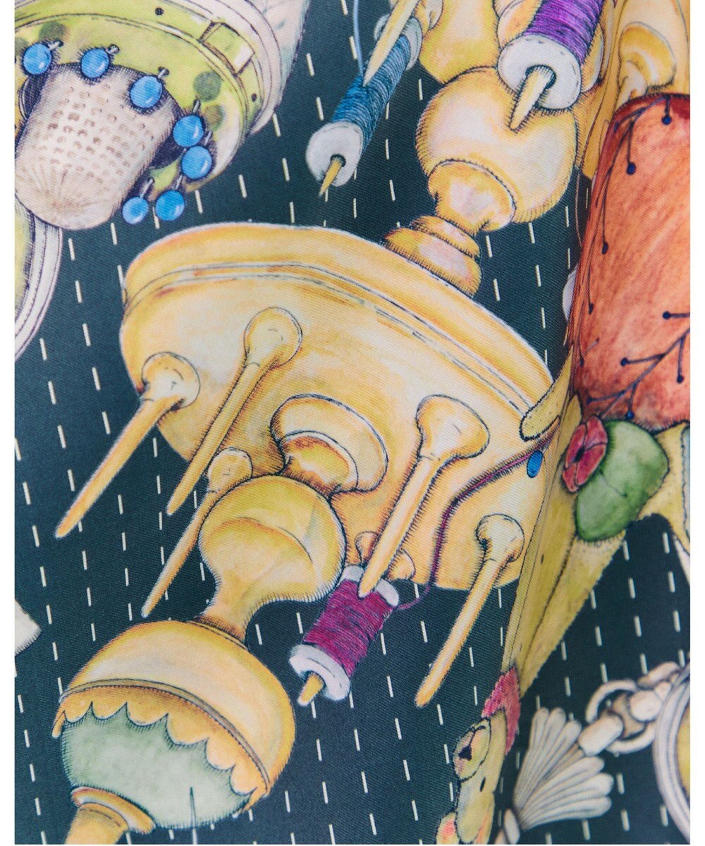 MOONBAT SWASH LONDON 大判シルクツイルスカーフ Trifle 68×68cm 日本製 