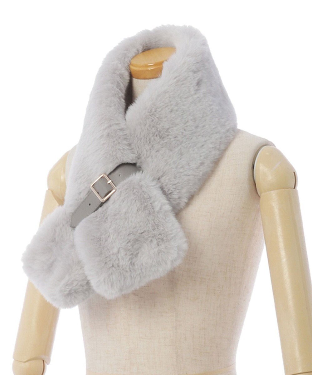 MOONBAT 【大人百花1月号掲載】FURLA フェイクファーマフラー ベルト差し込み ファーティペット ロゴプレート付 