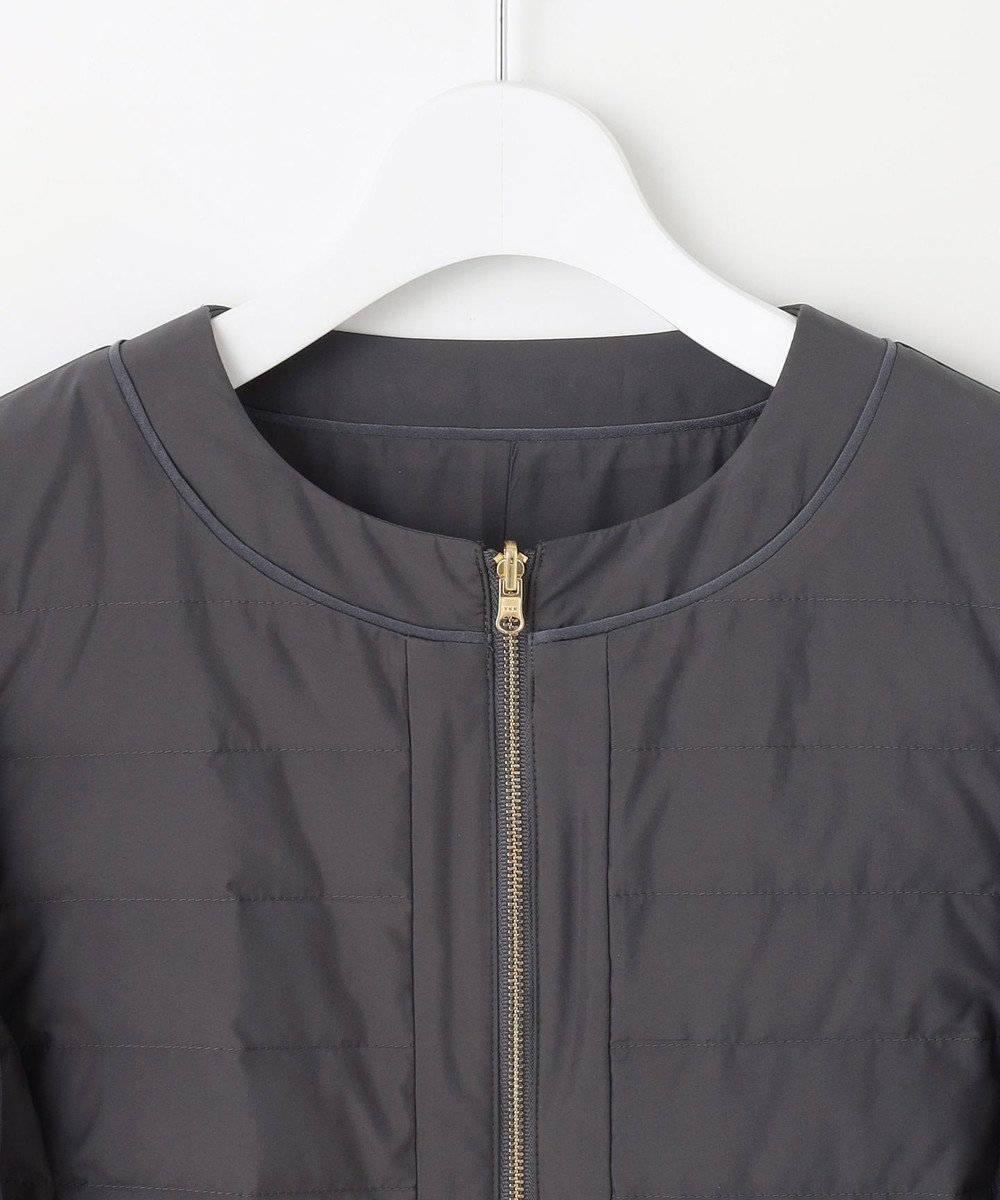 自由区 【カタログ掲載】ライトダウンリバーシブルノーカラー ジャケット 