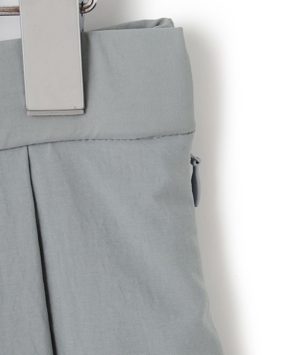 23区 【WEB限定】マットナイロンタフタ フレアスカート 