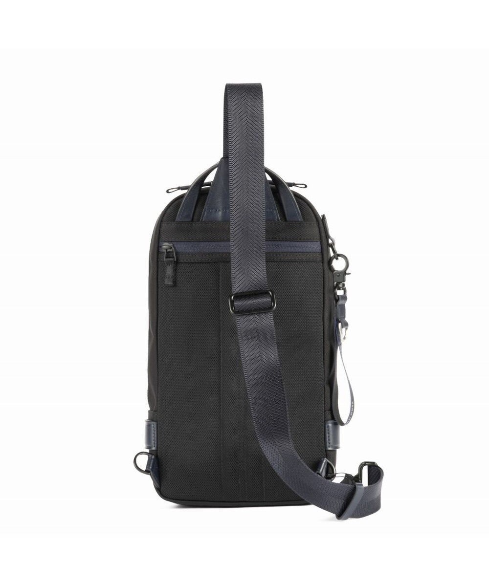 ZERO HALLIBURTON ZLM ボディバッグ 4L 550g 81514 