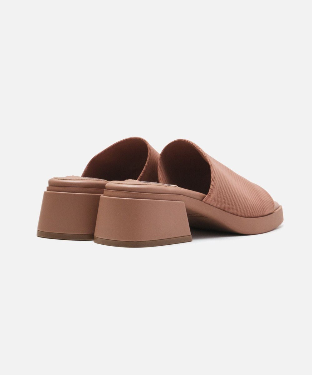 STEVE MADDEN SLIDESTERボリュームソールワンバンドサンダル 