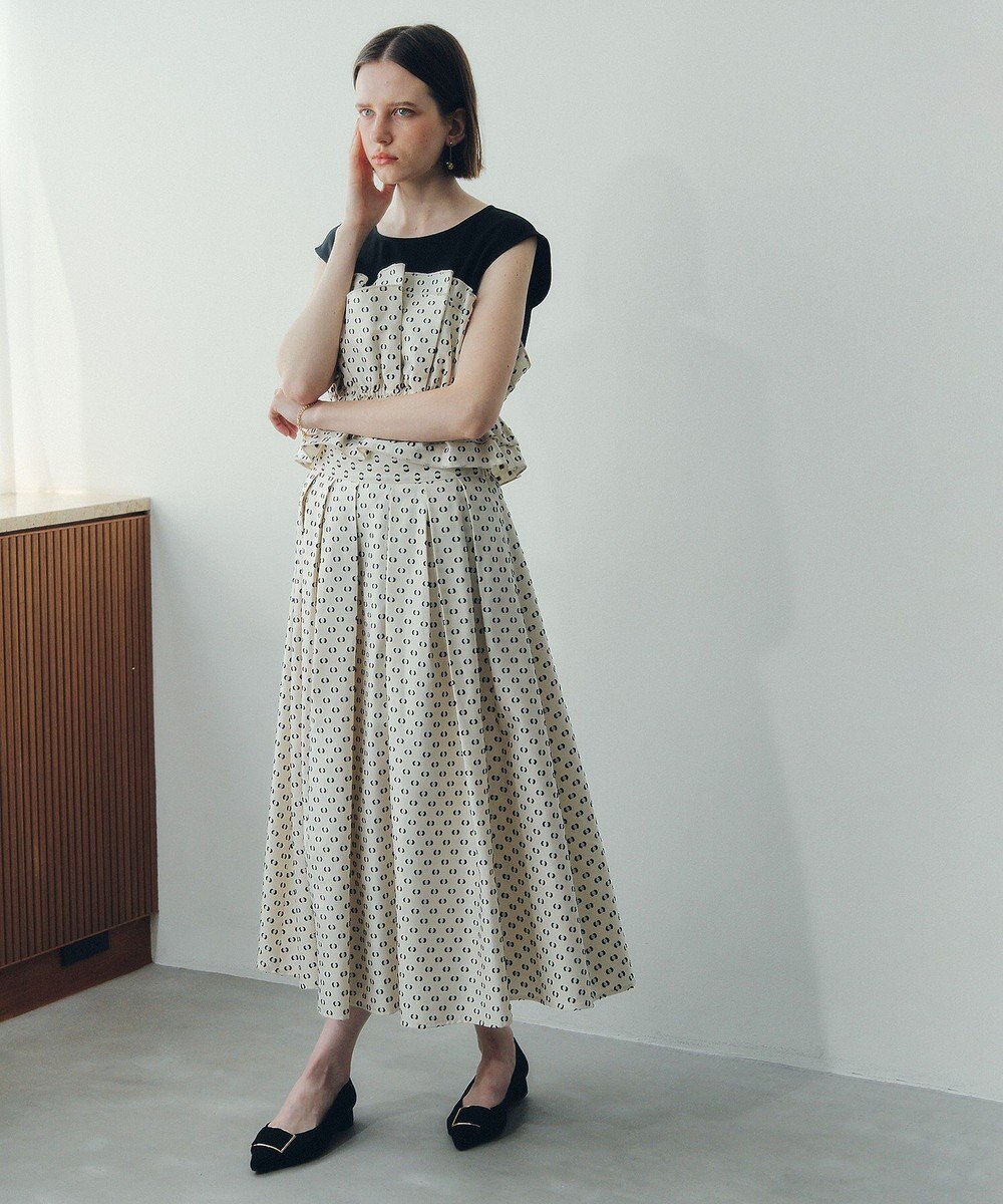 YECCA VECCA タックフレアスカート 