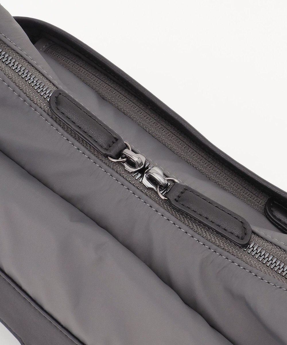 Y'SACCS ミリタリーフラップミニショルダー 