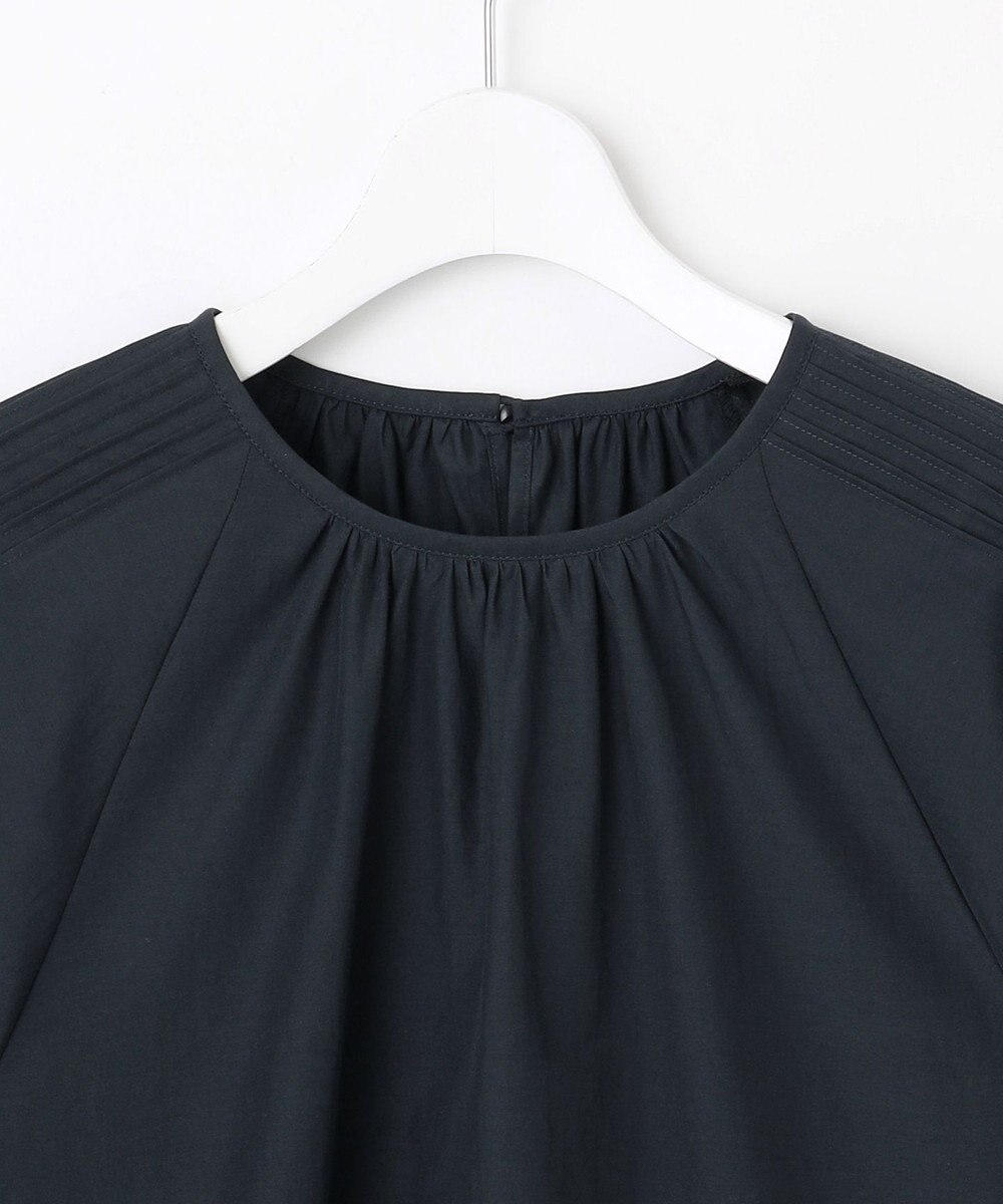 自由区 【カタログ掲載】シアーソフトシャンブレークロップド丈 ブラウス 