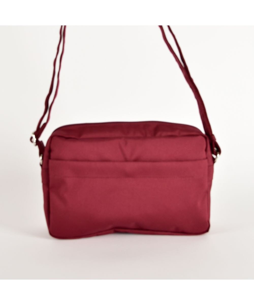 Y'SACCS サスティナブルポシェット 