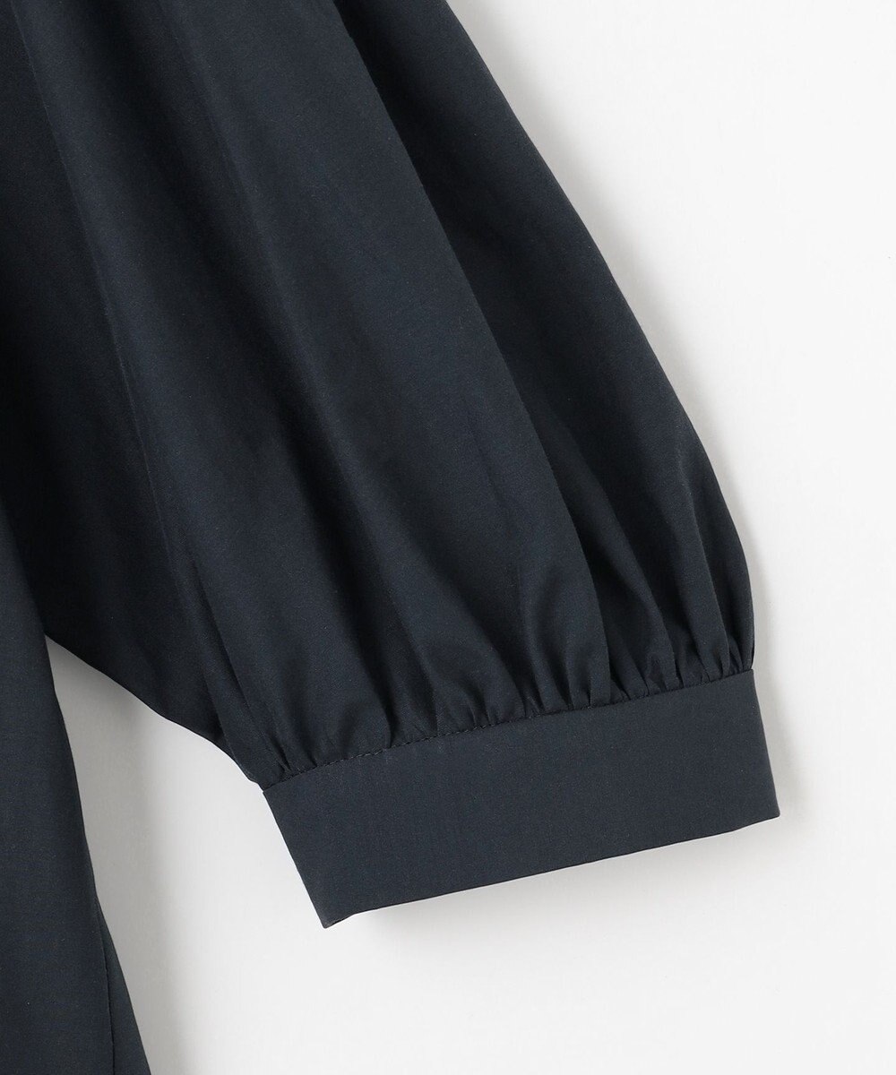 自由区 【カタログ掲載】シアーソフトシャンブレークロップド丈 ブラウス 