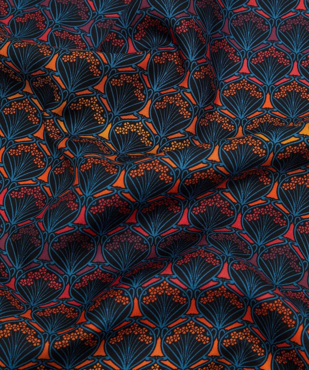 LIBERTY. アイフィス ドーン シルクツイル スカーフ45 