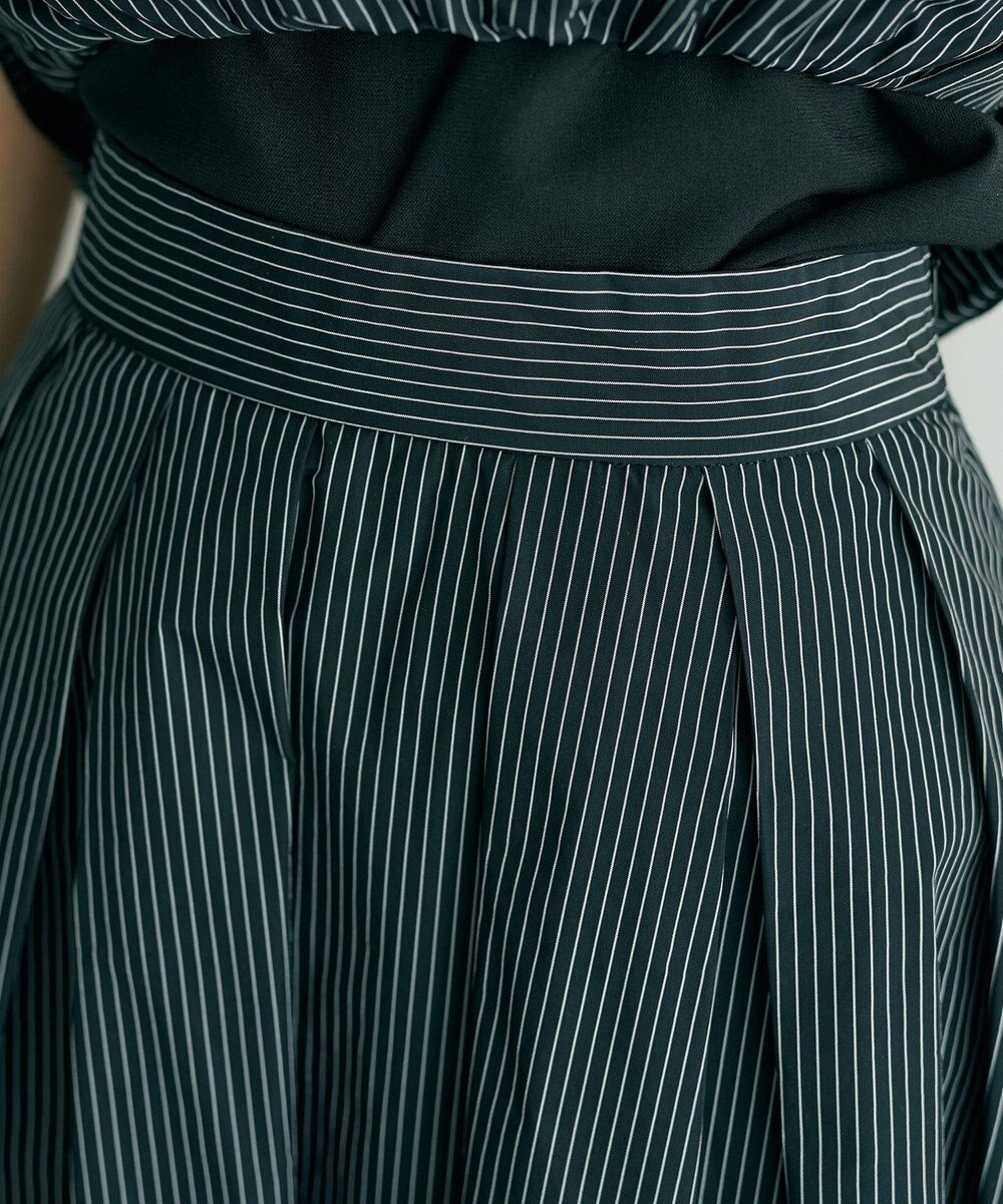 YECCA VECCA タックフレアスカート 