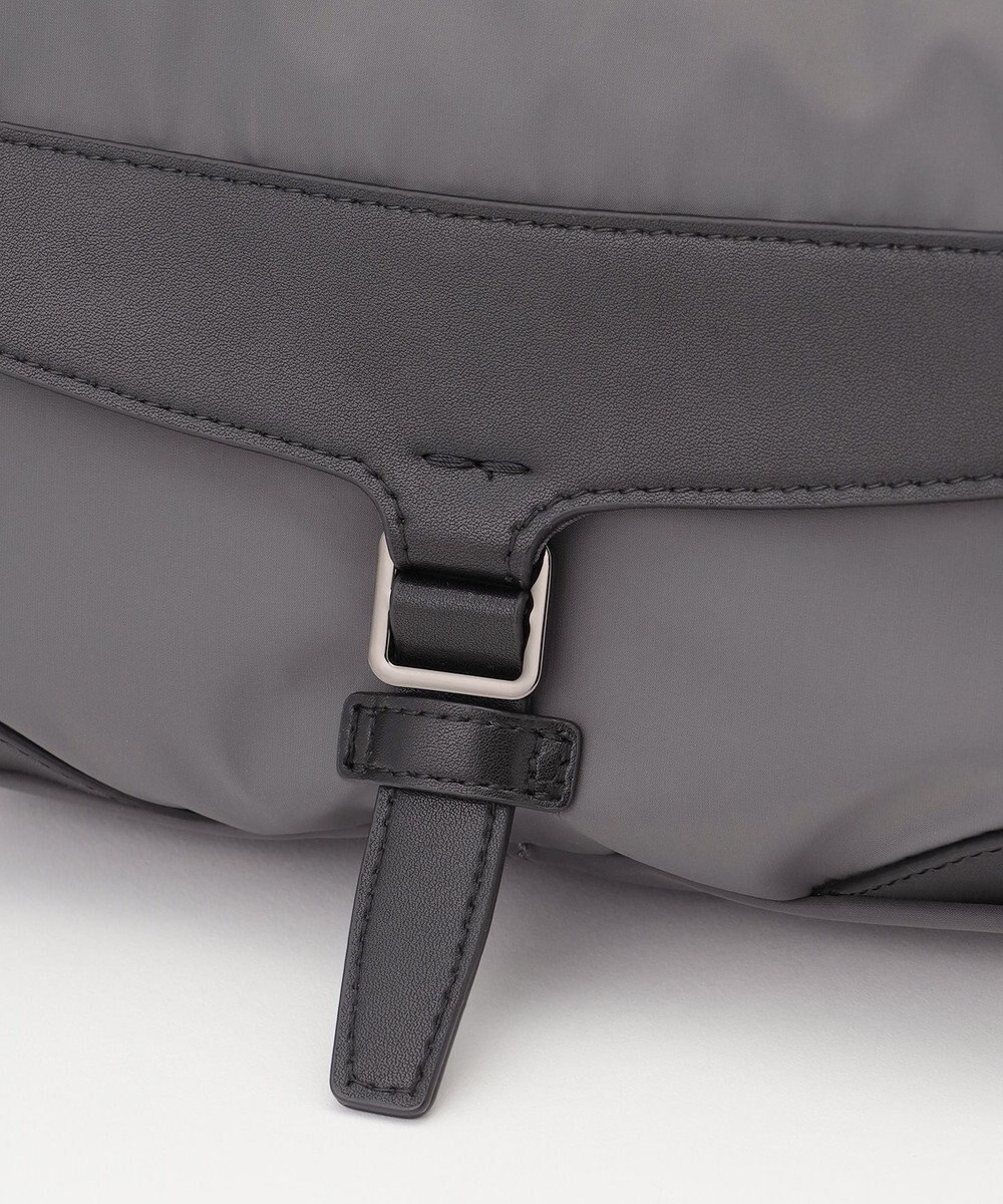 Y'SACCS ミリタリーフラップミニショルダー 