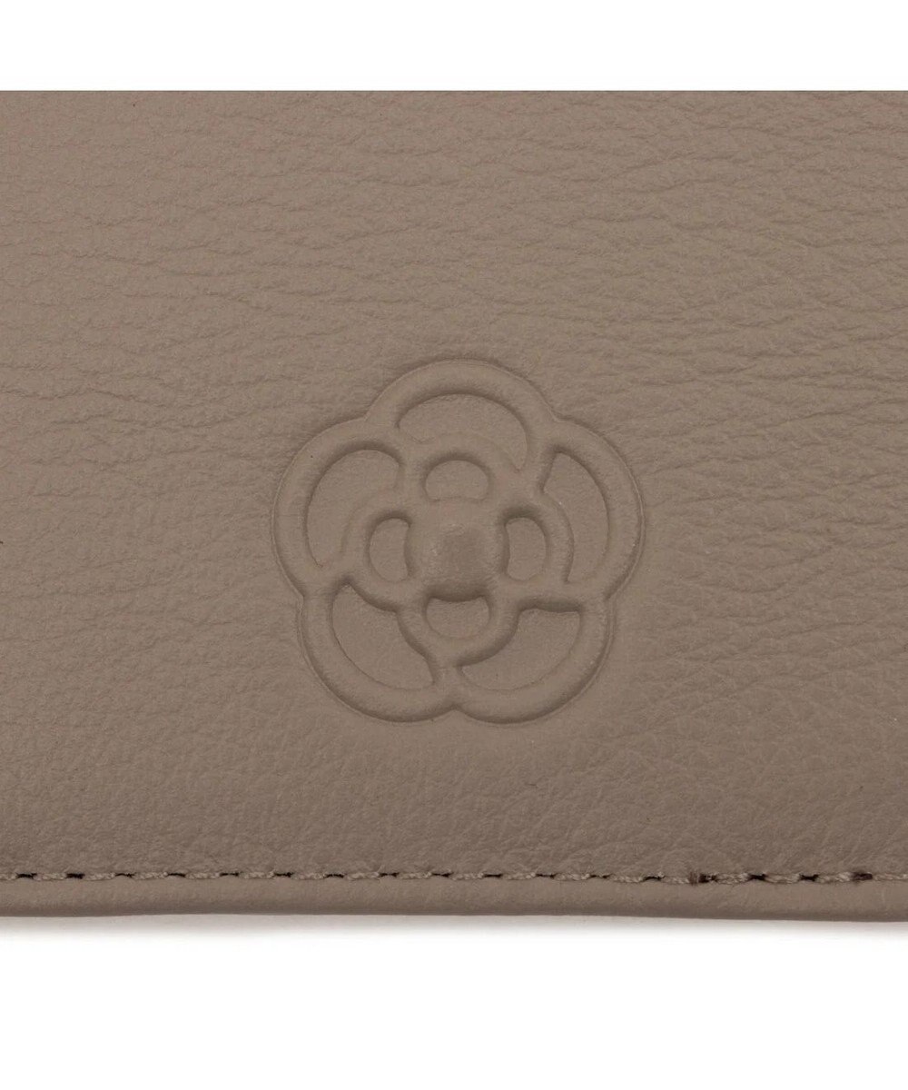 CLATHAS ワッフル リール付きパスケース 