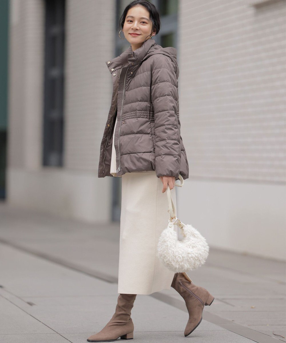 組曲 S ライトタフタショート ダウン 