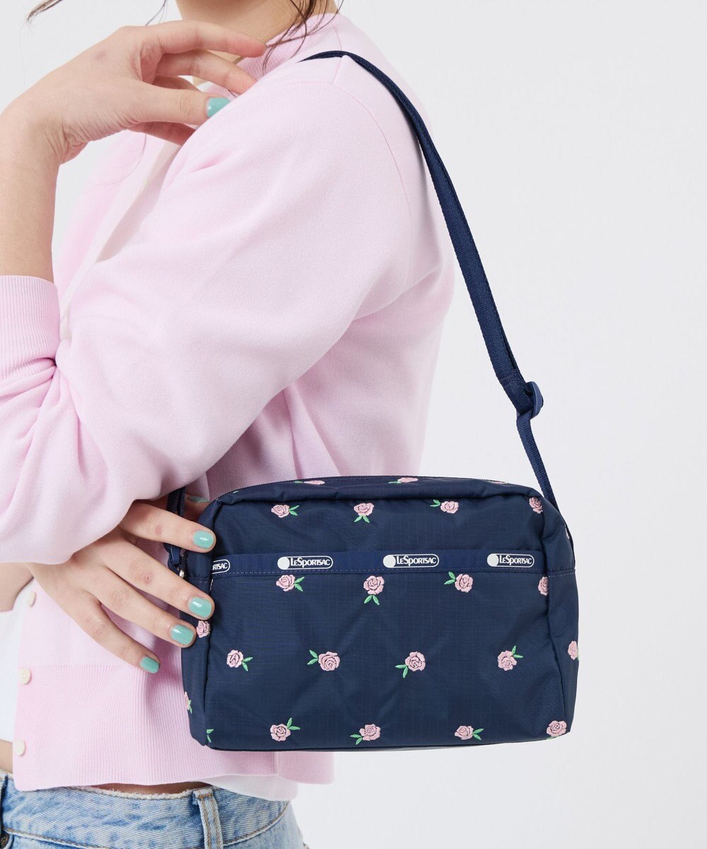 LeSportsac DANIELLA CROSSBODY/ピンクローズエンブロイダリー 