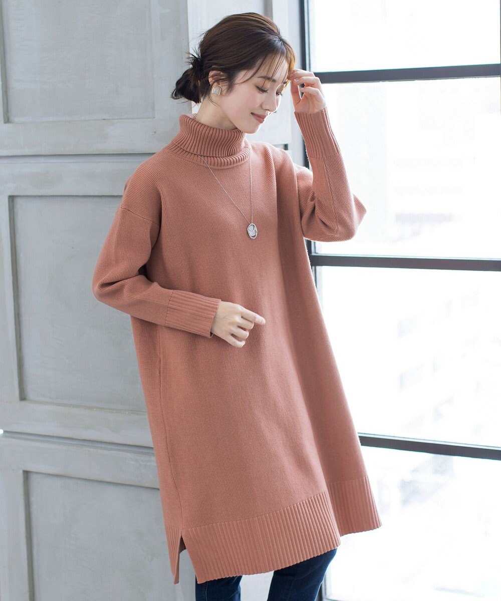 Tiaclasse 【洗える】華のあるニットタートルワンピース 