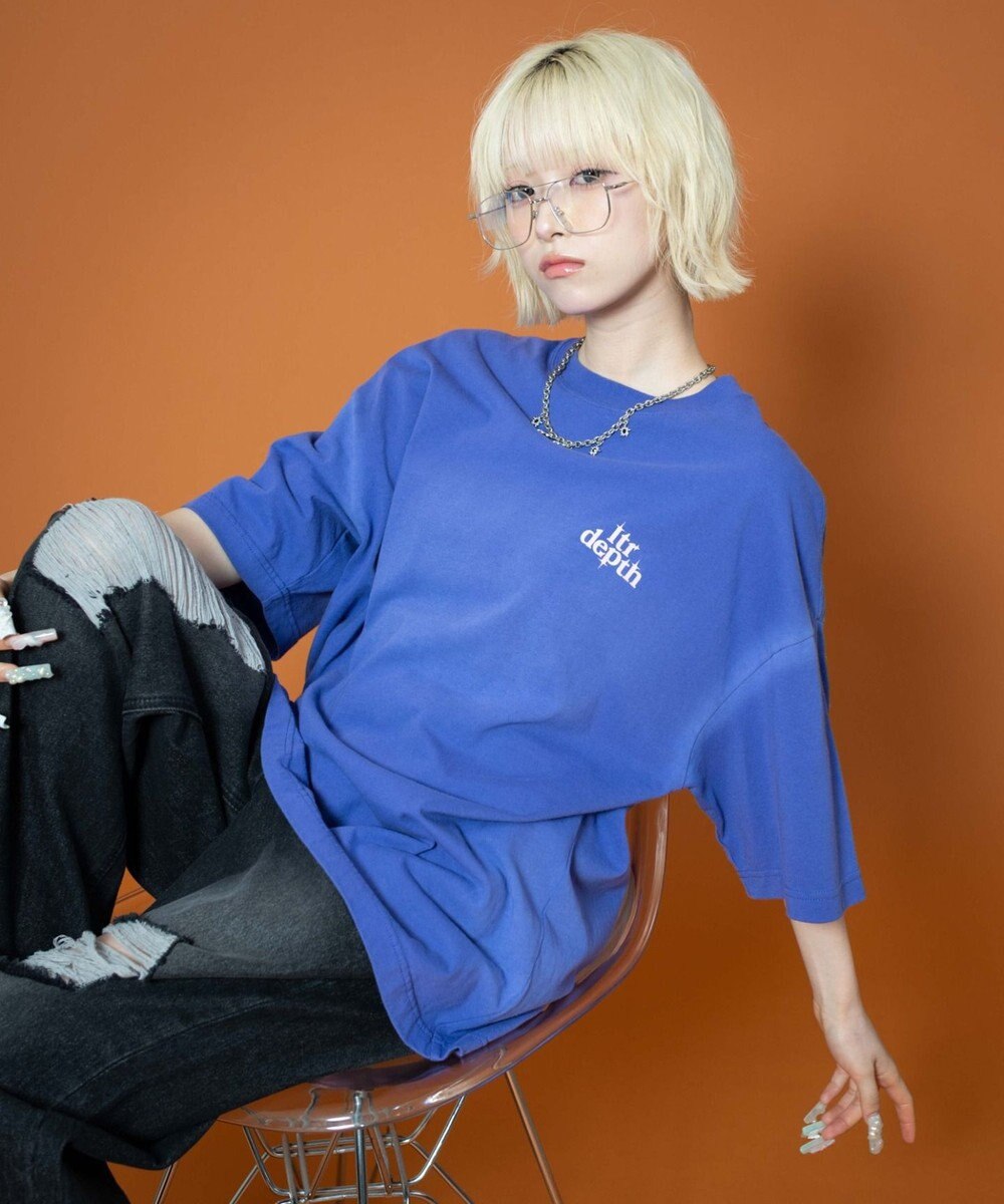 WEGO 【ユニセックス着用ITEM】バックスタッズグラフィックT（SS） 