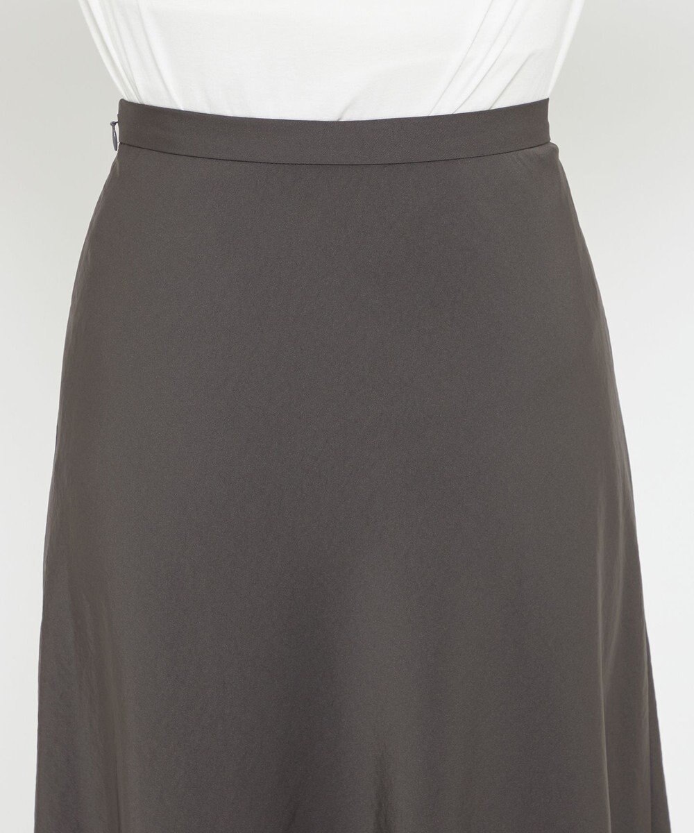 uncrave マット サテン フレアスカート（uncrave STANDARD） 