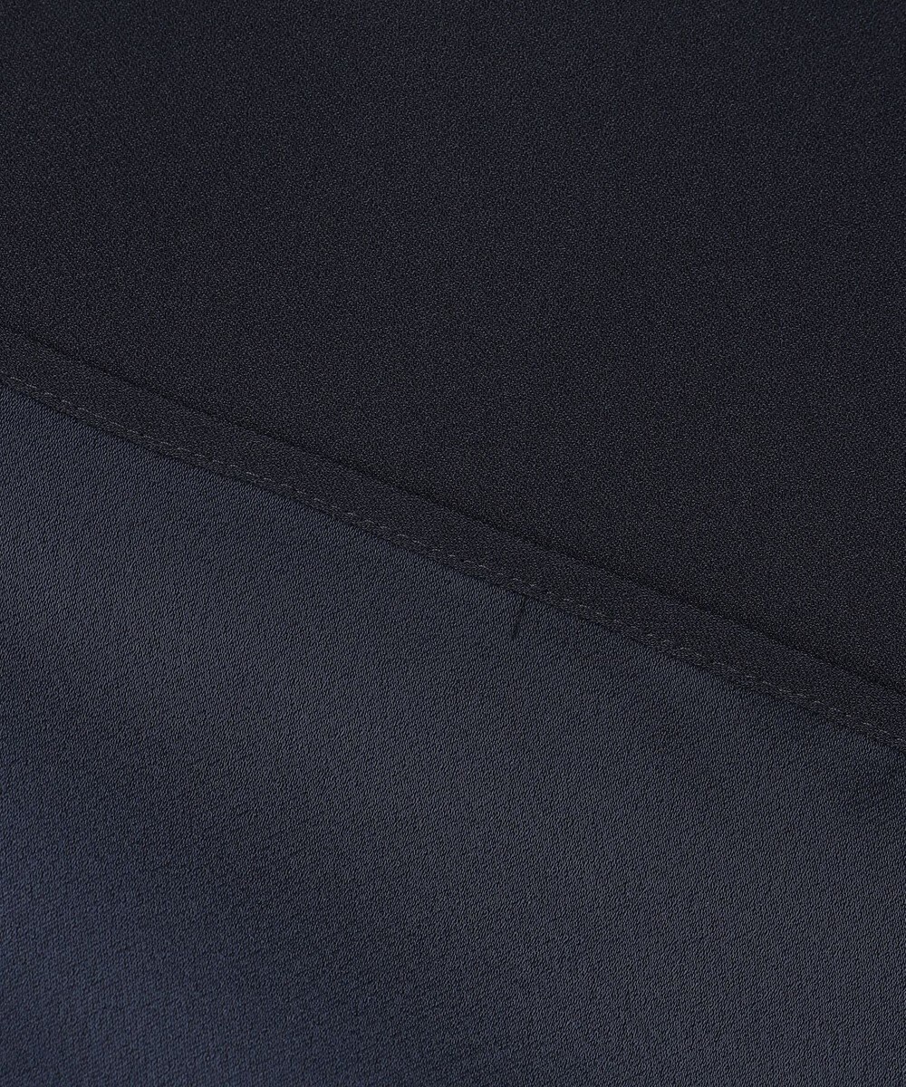 ICB 【接触冷感・UVケア・速乾・洗える】 FluidBackSatin ノースリーブブラウス 