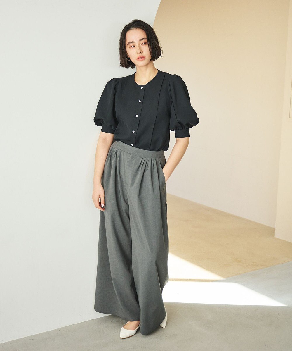 #Newans 【洗濯機可能/シワになりにくい】〈肩幅・二の腕が華奢見えする〉パフスリーブバイカラーブラウス 