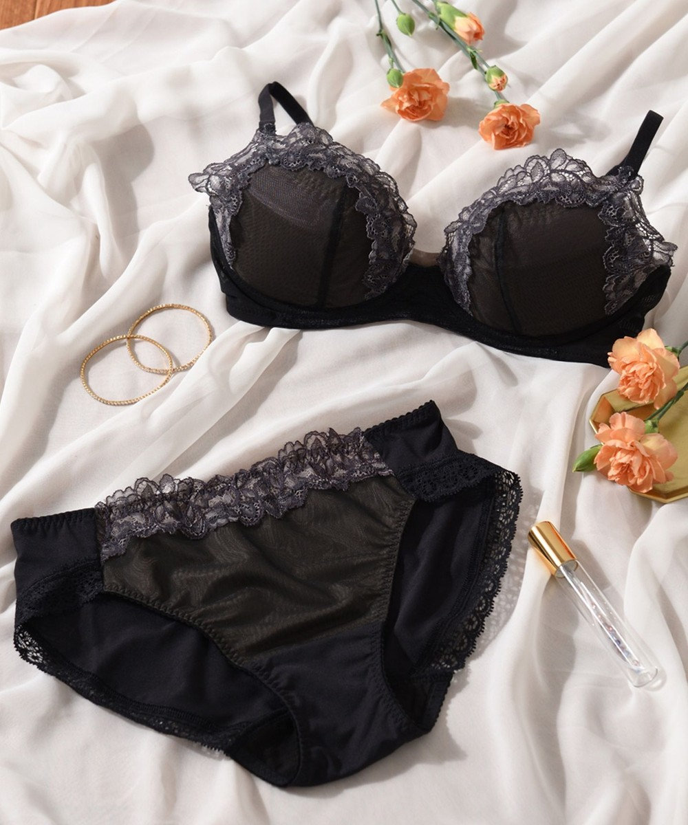 Wing 【マッチミーブラ】　ノンワイヤー　ブラがわたしに合わせてくれる　しめつけない快適な着用感　ウイング／ワコール　KB2070 