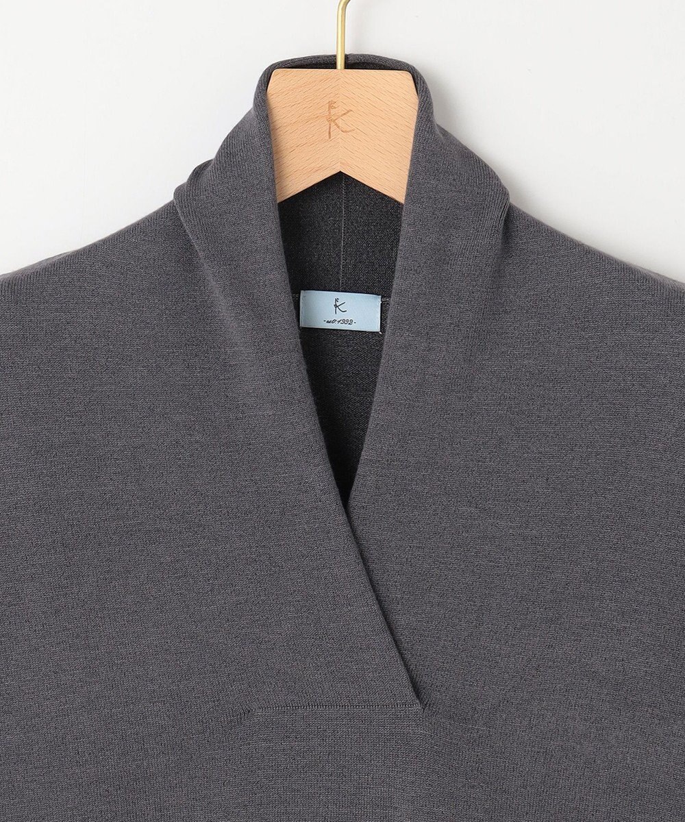 組曲 【WEB限定】Vネックニットワンピース 