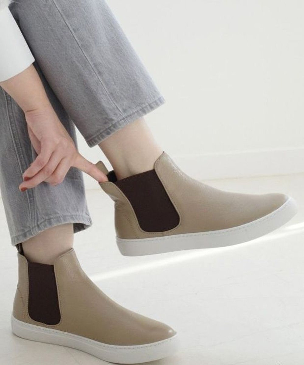 Pointer 本革サイドゴアショートブーツ 