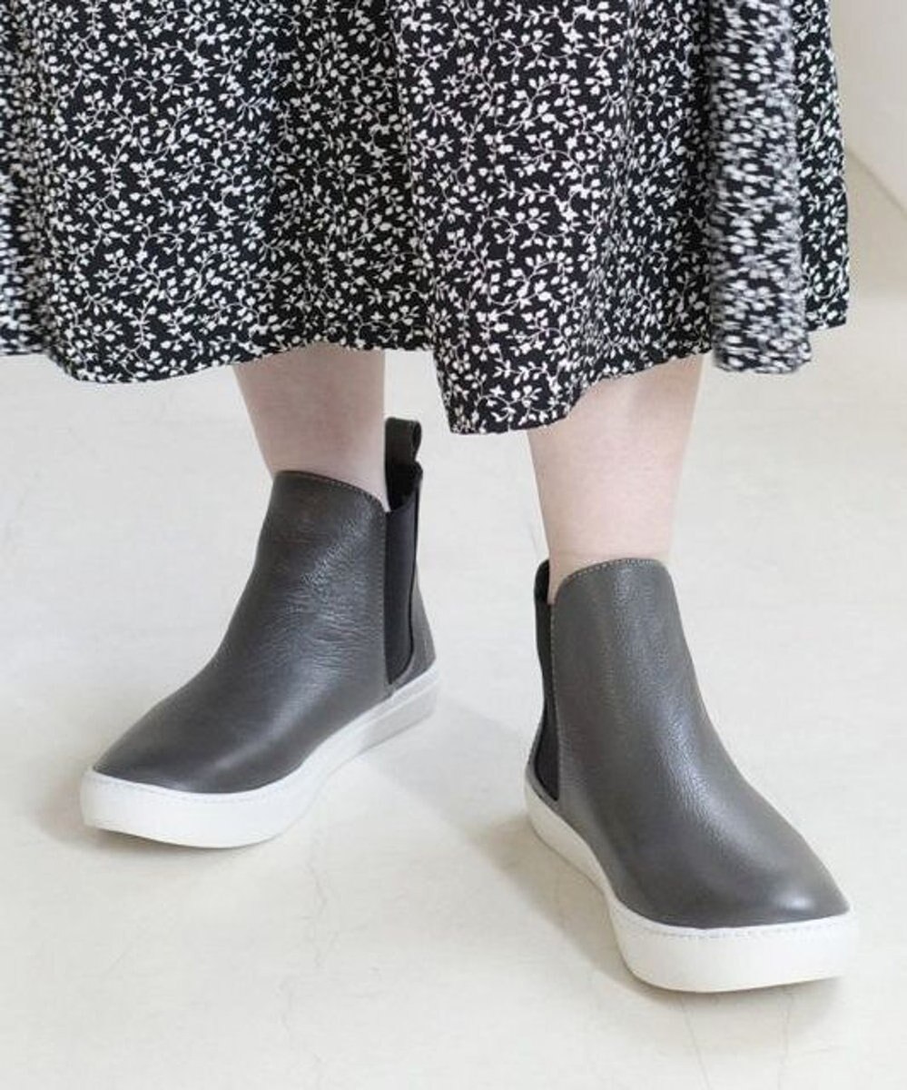 Pointer 本革サイドゴアショートブーツ 