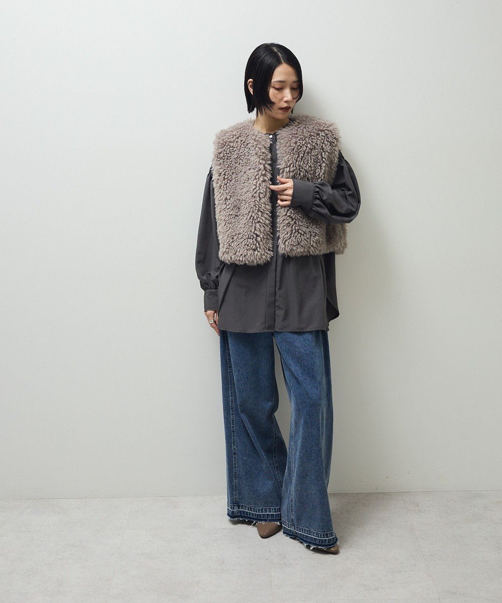 Green Parks ｅａｓｅ　ｂｌｕｅ．バックシャーリングブラウス 