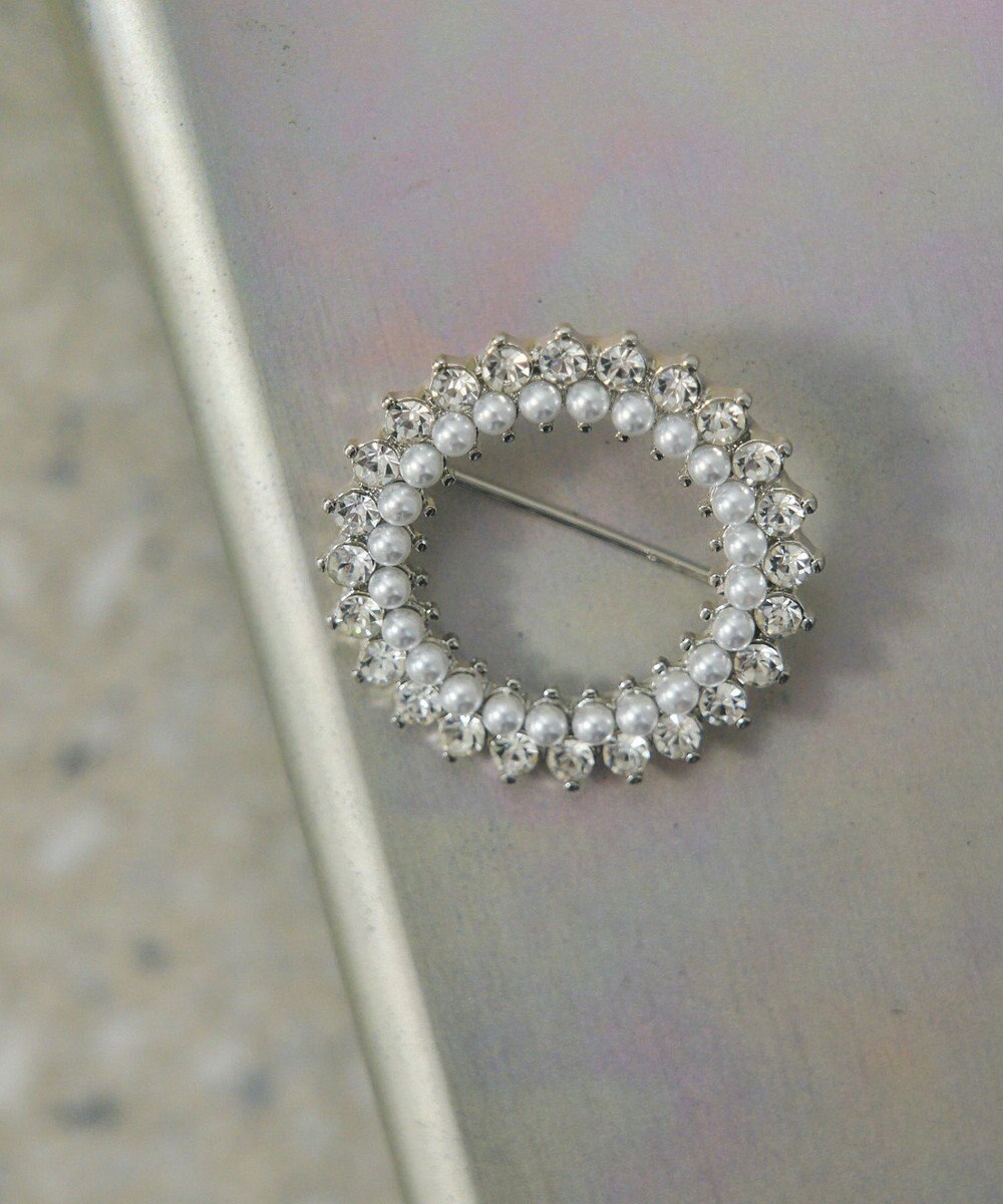 YECCA VECCA パールビジューサークルブローチ 